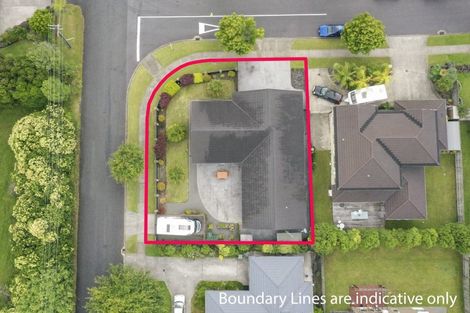 Photo of property in 14 Murray Becroft Avenue, Henderson Valley, Auckland, 0612