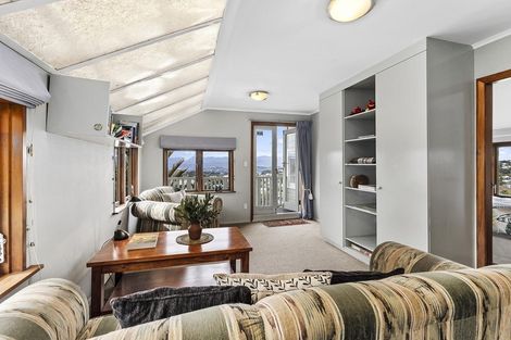 Photo of property in 33a Apuka Street, Brooklyn, Wellington, 6021