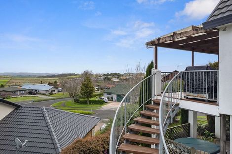 Photo of property in 4 Prospect Place, Western Heights, Hamilton, 3200