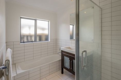 Photo of property in 8 Duncans Way, Otaki Beach, Otaki, 5512