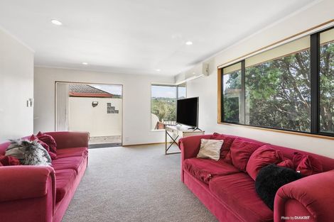 Photo of property in 2a Bay Lair Grove, Island Bay, Wellington, 6023