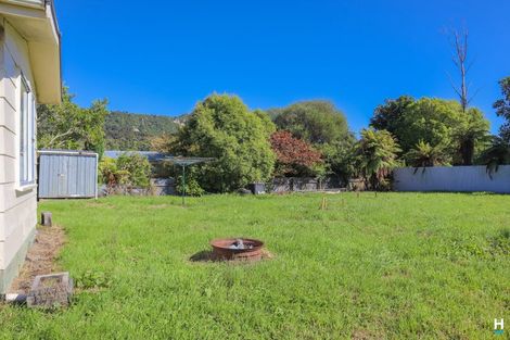 Photo of property in 10 Carroll Street, Runanga, 7803