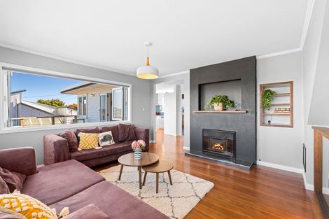 Photo of property in 20 Commins Road, Onerahi, Whangarei, 0110