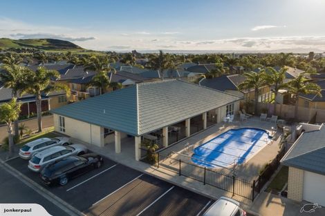 Photo of property in Diamond Sands, 6/644 Grenada Street, Papamoa Beach, Papamoa, 3118