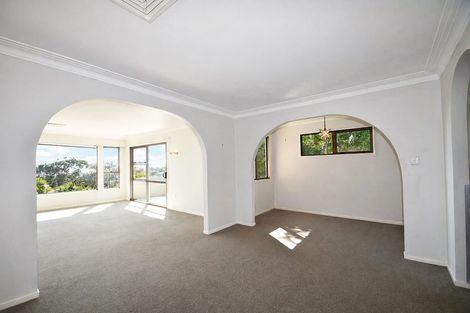 Photo of property in 24 Domain Crescent, Muriwai, Waimauku, 0881