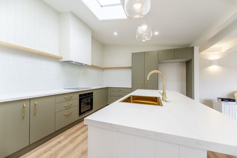 Photo of property in 82 Avenue Road, West End, Timaru, 7910