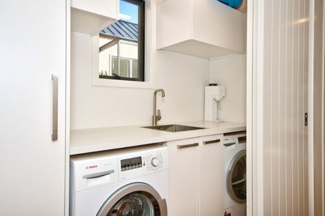 Photo of property in 23 Double Cone Road, Jacks Point, Queenstown, 9371