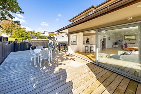 Photo of property in 75a Fancourt Street, Meadowbank, Auckland, 1072