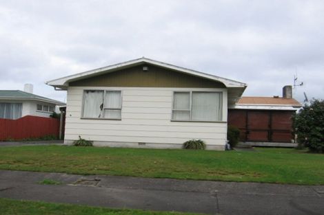 Photo of property in 6 Acacia Street, Kelvin Grove, Palmerston North, 4414