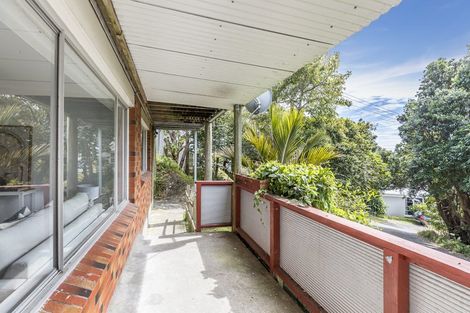 Photo of property in 1/153 Main Road, Tawa, Wellington, 5028