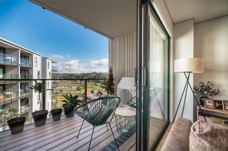 Photo of property in 413/3 Kaipiho Lane, Albany, Auckland, 0632