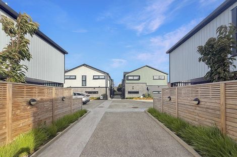 Photo of property in 5/6 Victoria Street, Ebdentown, Upper Hutt, 5018