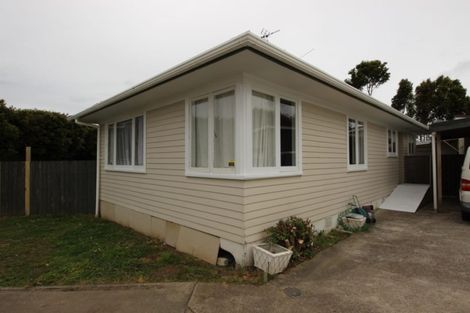 Photo of property in 50 Megan Avenue, Pakuranga Heights, Auckland, 2010