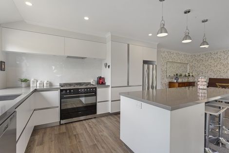 Photo of property in 1369 Egmont Road, Egmont Village, Inglewood, 4386