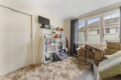 Photo of property in 25 Manchester Street, Takaro, Palmerston North, 4412