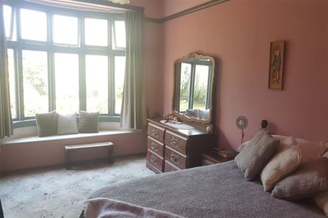 Photo of property in 429 Timaru Road, Waimate, 7978