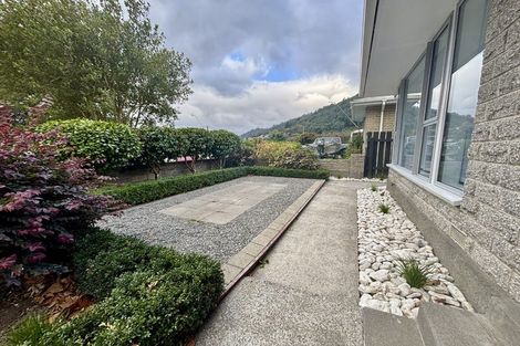 Photo of property in Nelson Square, Picton, 7220