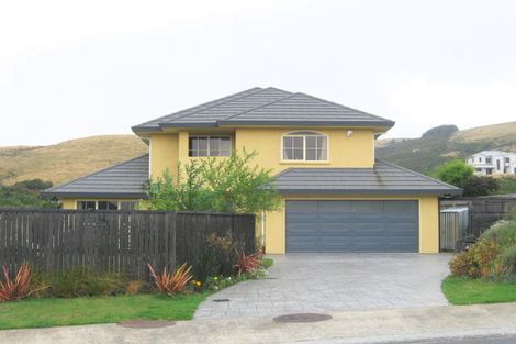 Photo of property in 17 Cabbage Tree Grove, Woodridge, Wellington, 6037