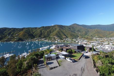 Photo of property in 41 Marina Drive, Waikawa, Picton, 7220