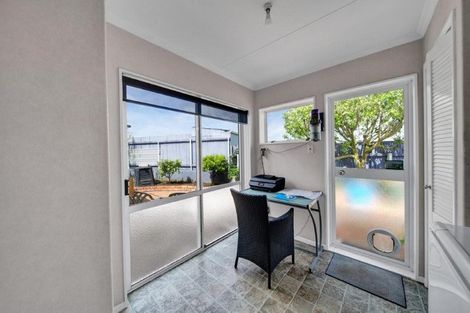 Photo of property in 36a Disraeli Street, Hawera, 4610