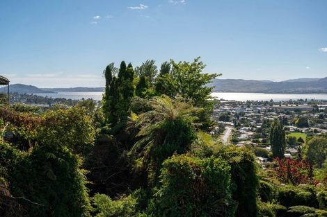 Photo of property in 25 Russell Crescent, Western Heights, Rotorua, 3015