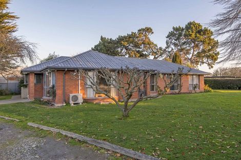 Photo of property in 43 Hawthornden Road, Avonhead, Christchurch, 8042