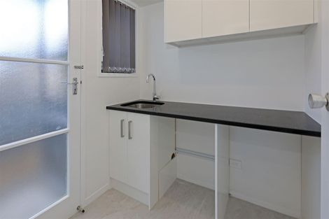 Photo of property in 93 Brunner Road, Glen Eden, Auckland, 0602