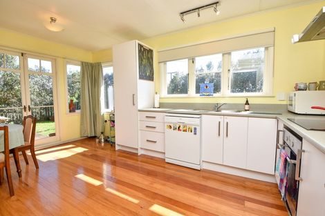 Photo of property in 22 Diamond Street, Carterton, 5713