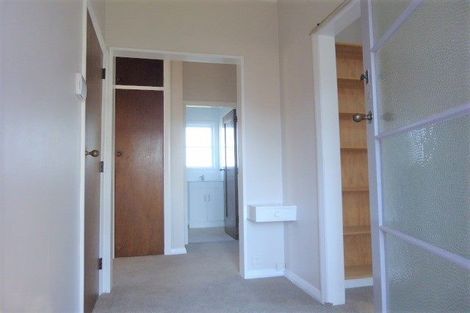 Photo of property in 33 Pirie Crescent, Moera, Lower Hutt, 5010