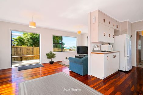 Photo of property in 78a Wharf Road, Te Atatu Peninsula, Auckland, 0610