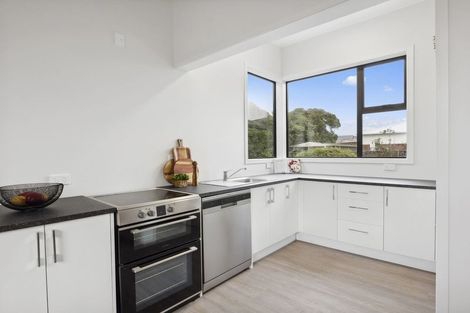 Photo of property in 58 Victoria Road, Saint Kilda, Dunedin, 9012