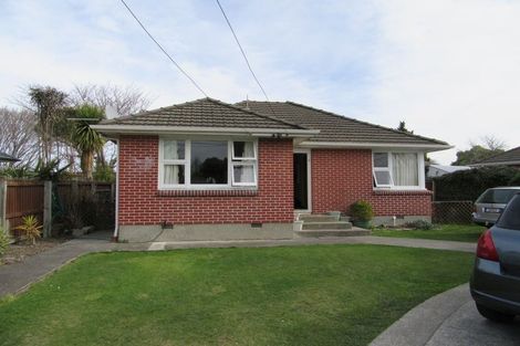 Photo of property in 1/19 Pinehurst Crescent, Russley, Christchurch, 8042