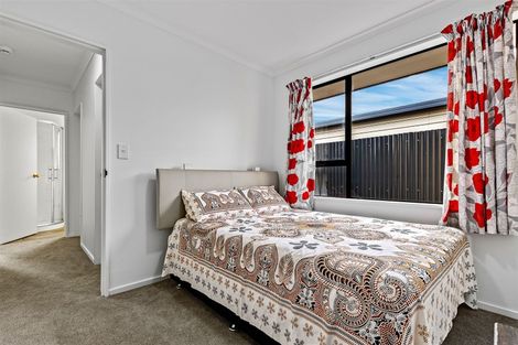 Photo of property in 2/327 Main South Road, Hornby, Christchurch, 8042