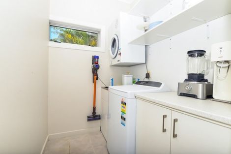 Photo of property in 70 Forest Lake Road, Forest Lake, Hamilton, 3200