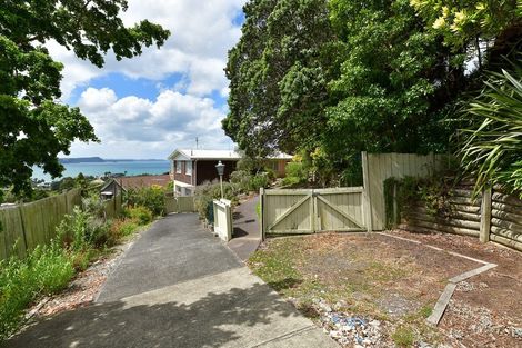 Photo of property in 236 Whangaparaoa Road, Red Beach, 0932