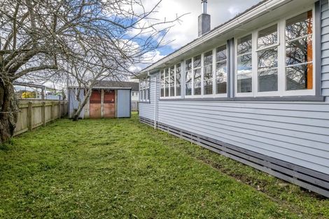 Photo of property in 18 Miro Street, Levin, 5510