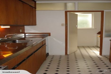 Photo of property in 1/244 Onewa Road, Birkenhead, Auckland, 0626