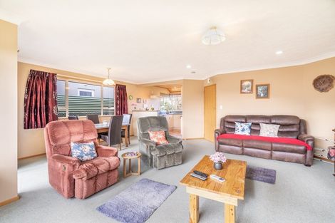 Photo of property in 70 Arthur Street, Winton, 9720