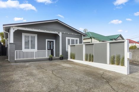 Photo of property in 18 Bolton Street, Petone, Lower Hutt, 5012