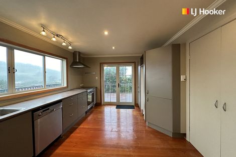 Photo of property in 7 Springdon Avenue, Sawyers Bay, Port Chalmers, 9023
