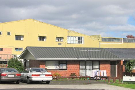 Photo of property in 2/15 Richards Avenue, Papatoetoe, Auckland, 2025