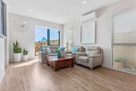 Photo of property in 26 Lusitano Drive, Karaka, Papakura, 2113