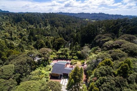 Photo of property in 53 Opanuku Road, Henderson Valley, Auckland, 0612