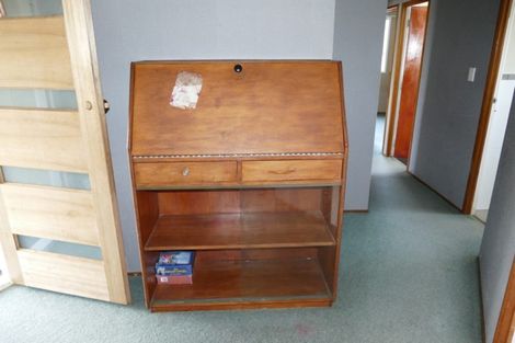 Photo of property in 56 Othello Drive, Clover Park, Auckland, 2023