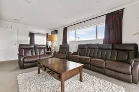 Photo of property in 4/11 Huapai Street, Onehunga, Auckland, 1061