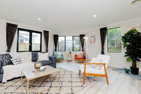 Photo of property in 44 Furlong Crescent, Churton Park, Wellington, 6037