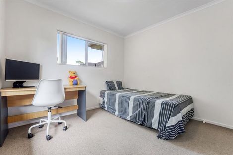 Photo of property in 31b Westglen Place, Ranui, Auckland, 0612