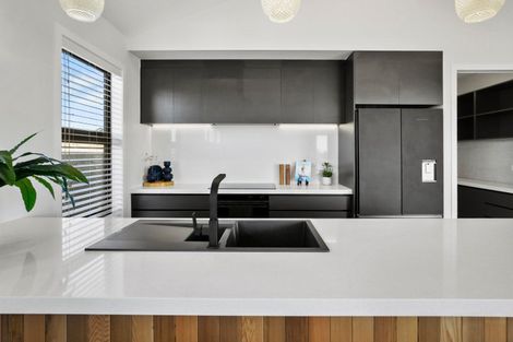 Photo of property in 25 Oralee Terrace, Peacocke, Hamilton, 3206