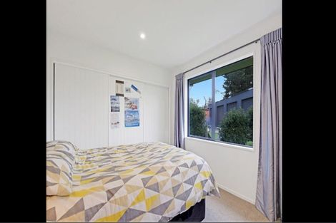 Photo of property in 205 High Street, Oxford, 7430