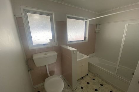 Photo of property in 52 California Drive, Totara Park, Upper Hutt, 5018